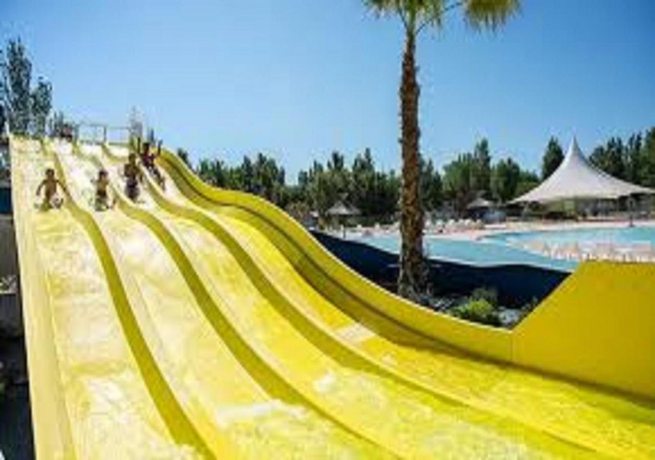Camping La Carabasse Vias-Plage-T4 Climatise,Tout Confort, Emplacement Calme ! Dış mekan fotoğraf